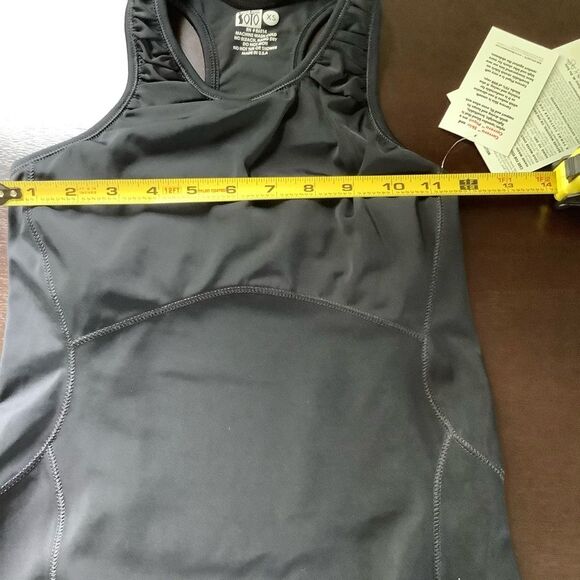 DE SOTO FEMME T-Back Sport Top - Picture 4 of 8